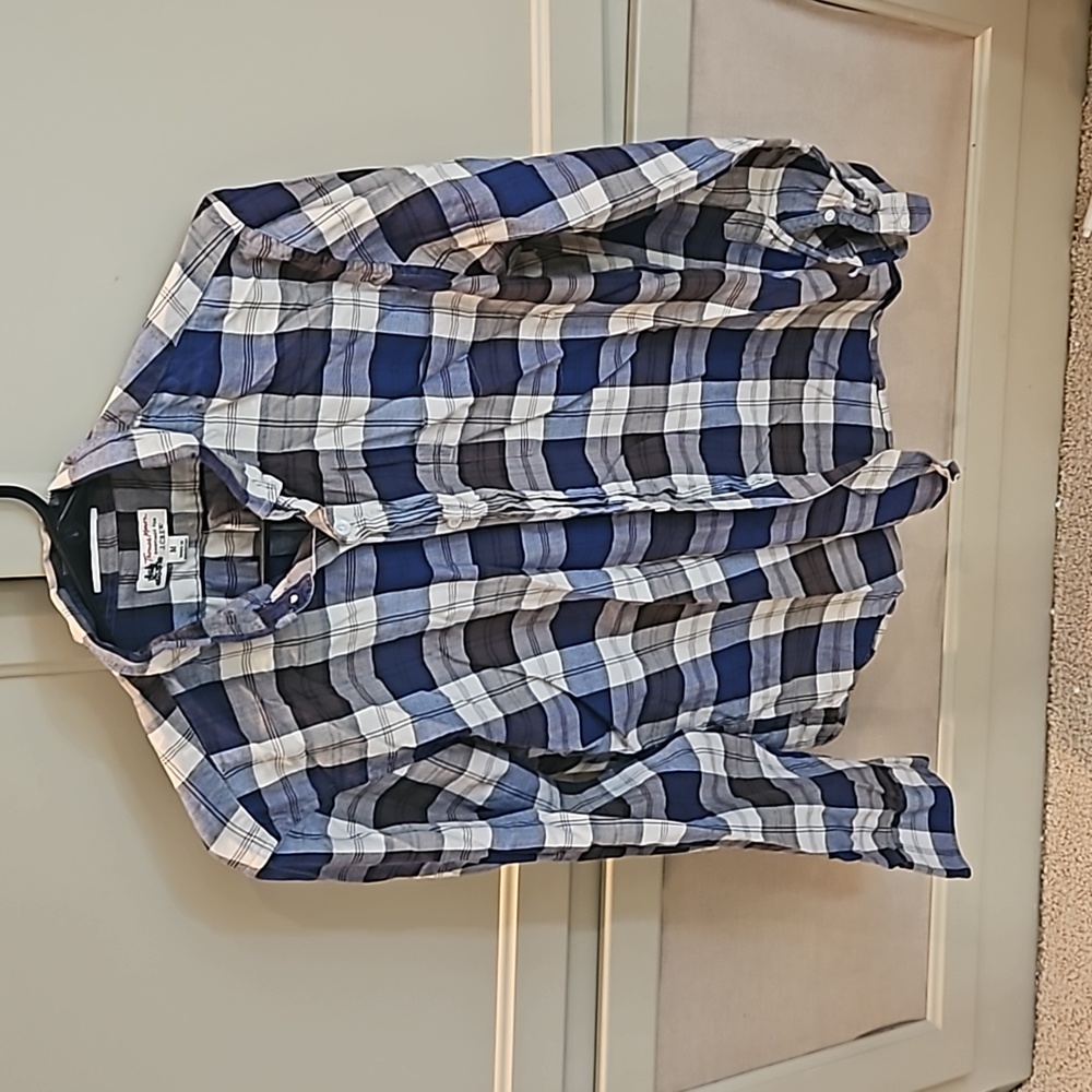Cotton button down